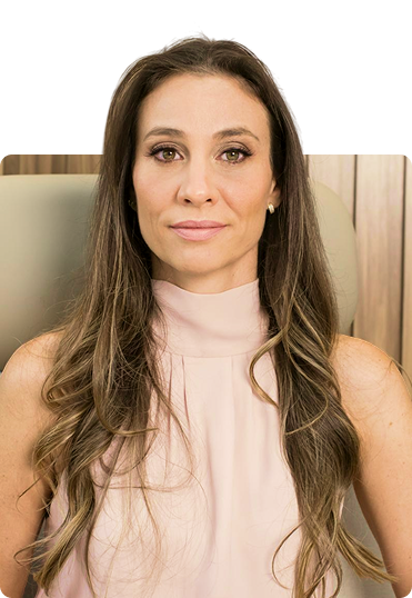 Dra Thania Rossi - Médica para Dor Crônica e Neurocirurgiã